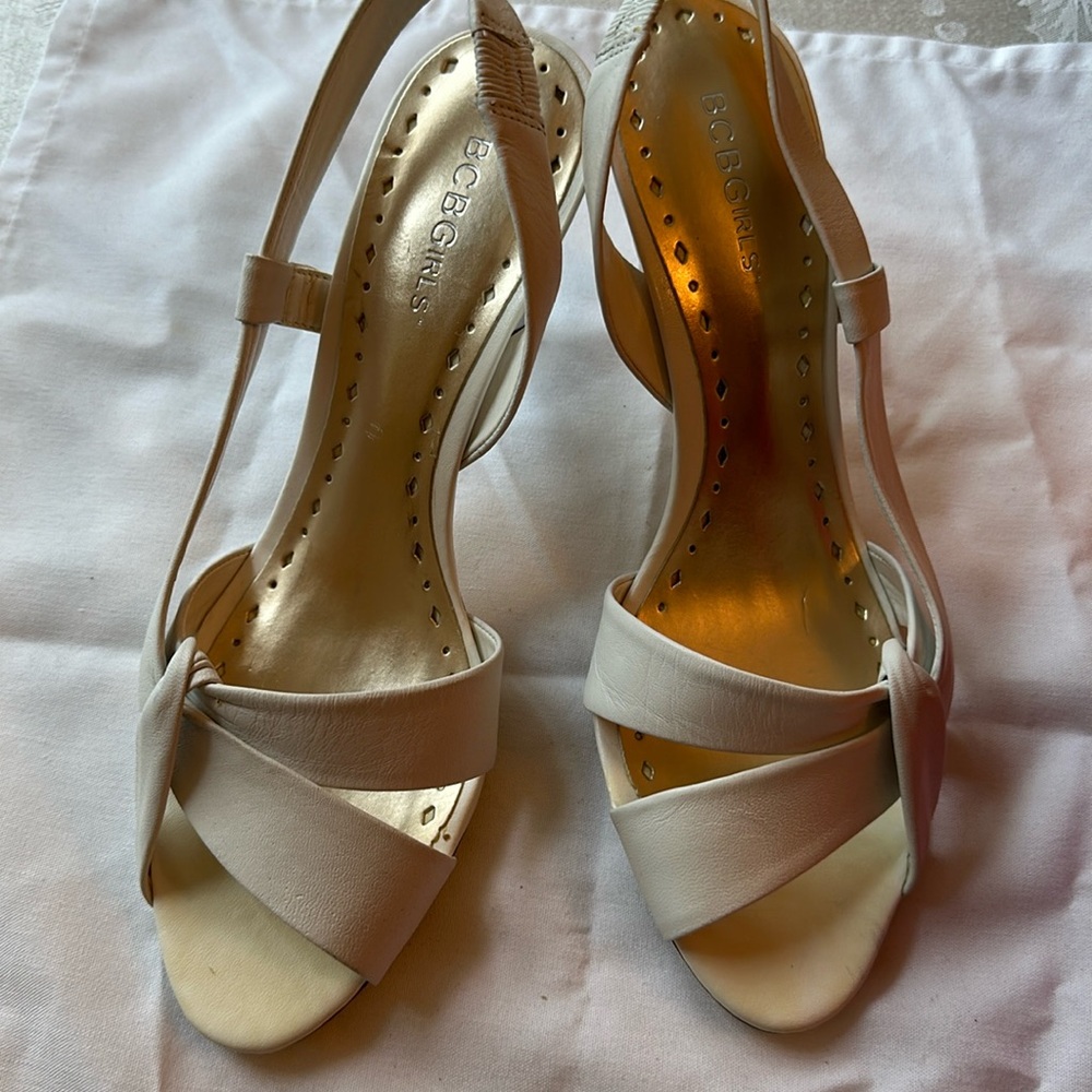 BCBGirls, size 9B, brand new